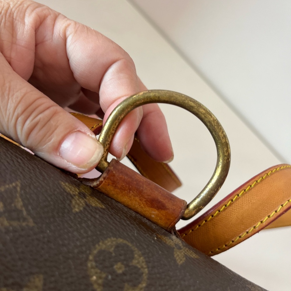 Beautiful Louis Vuitton Monogram Mini Backpack - Picture 8 of 14